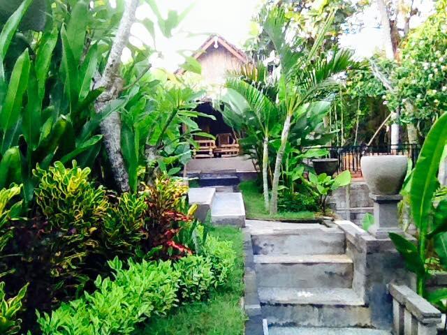 Kerta Family Bed And Breakfast Ubud  Exterior photo